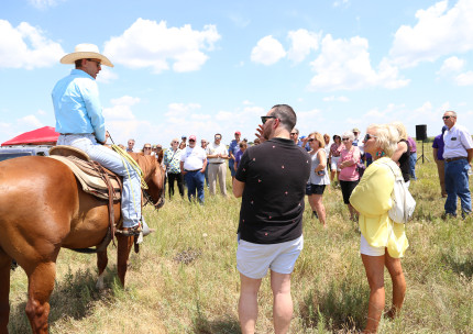 farm tours in Kansas